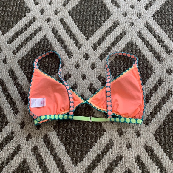 🌟Xhilaration Bikini Top - Picture 2 of 3